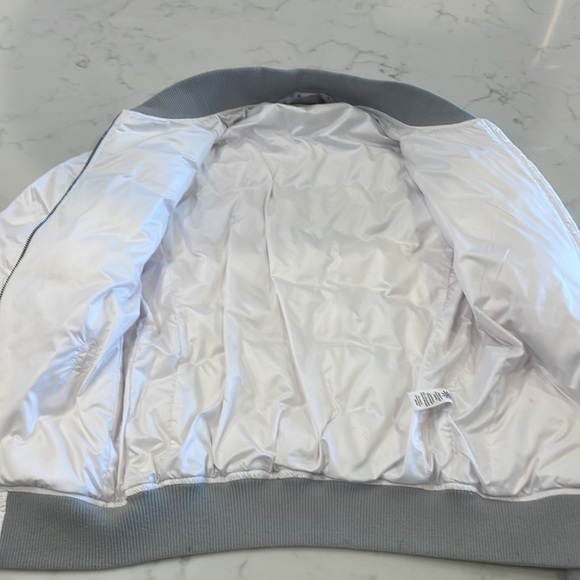 Athleta Goose Down Puffer - Picture 8 of 9